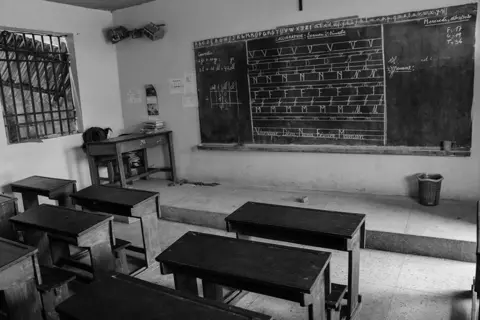Justin Makangara for Fondation Carmignac An empty classroom