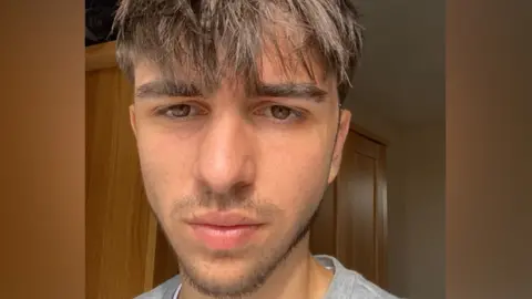  Joel García De Souza Joel García De Souza