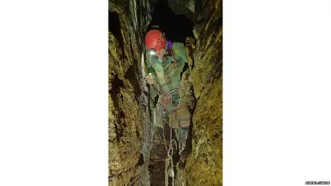 Daniel Caron / Société québécoise de spéléologie A new cave is discovered underneath Montreal