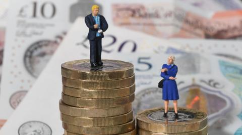 Gender pay gap won't close for another 3