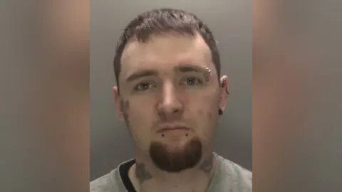 Leicestershire Police Dean Final mugshot