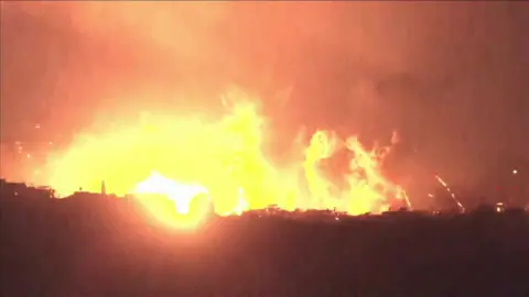 Huge detonation seen complete Beirut skyline