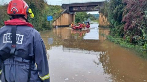 Longcot floodwater rescue