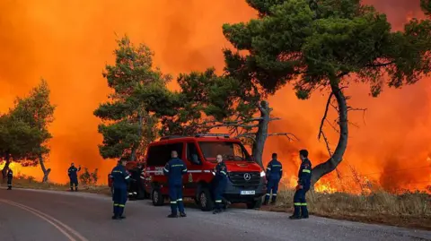 Getty Images fire and firefighters