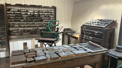 An old fashioned printing press in Strabane.