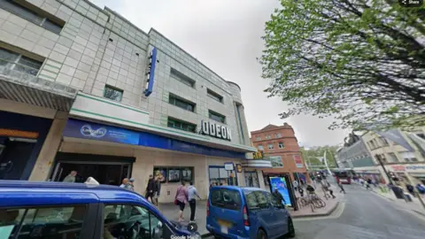 A google street view of the odeon on union street