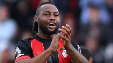 Antoine Semenyo playing for Bournemouth 