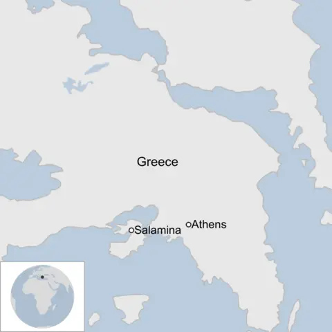 A graphic map of Greece with Athens and Salamina highlighted.