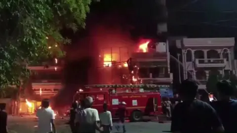 Fire at children's hospital in Delhi 