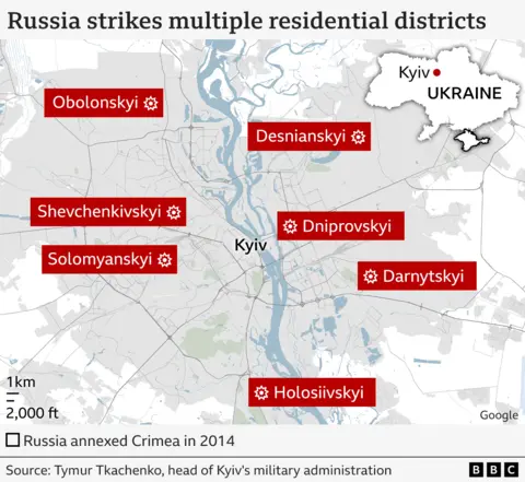 A map of centre of Kyiv showing strikes on capital on 28 August