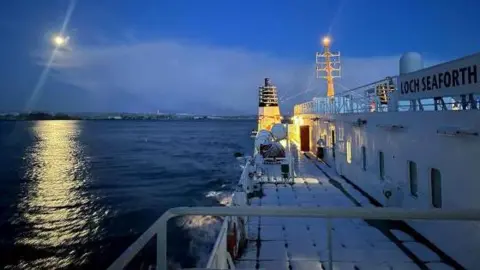 Andy Grant CalMac ferry Loch Seaforth