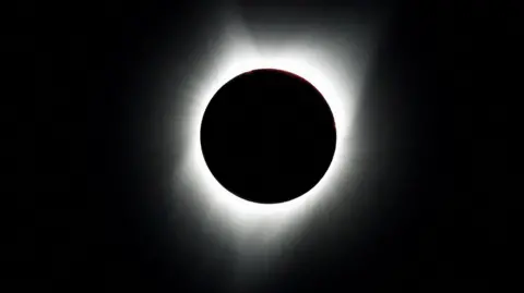 Reuters Total eclipse from 2017