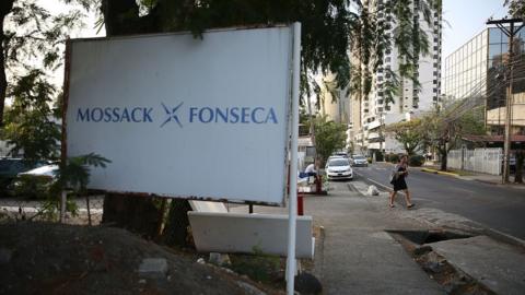 Panama Papers: Denmark to buy leaked data - BBC News