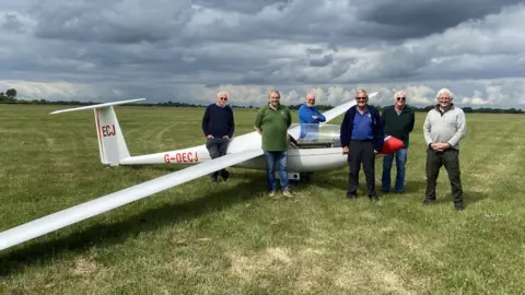 LDRS Norfolk Gliding Club members