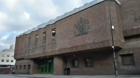 Stuart Woodward/BBC The outside of Chelmsford Crown Court