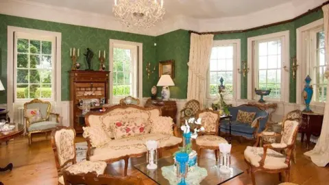 Chorley's Auctioneers Interior of the drawing room, Dunkirk Manor