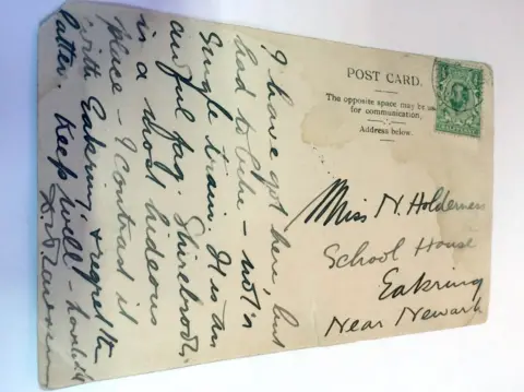 Hansons Auctioneers A handwritten and signed postcard by DH Lawrence sent from Shirebrook, Derbyshire, to a woman in Eakring, Nottinghamshire, in 1911