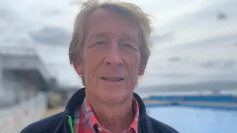 Ian Galt at Gourock outdoor pool on 19 May 2023