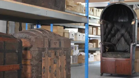 Museum of Leathercraft Museum of Leathercraft