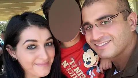 Facebook Noor Salman (L) and Omar Mateen (R)