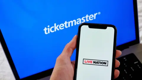 Getty Images Ticketmaster Logo di layar komputer