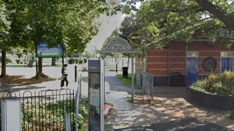 Google Streetview The entrance to Nelson Mandela Park on a sunny day