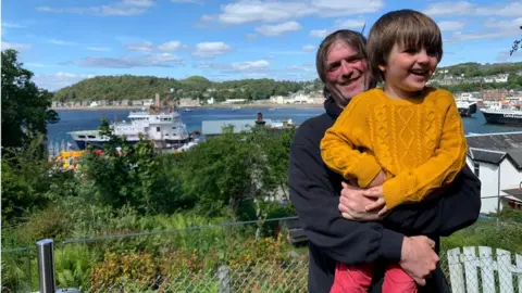 Seonaid Russell Alasdair Gordon with his son Euan