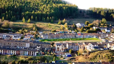 Getty Images Valleys houses 