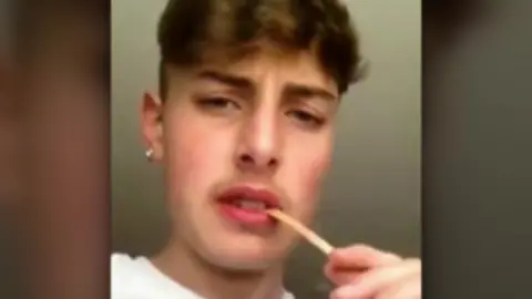 Family picture Kyle Yule