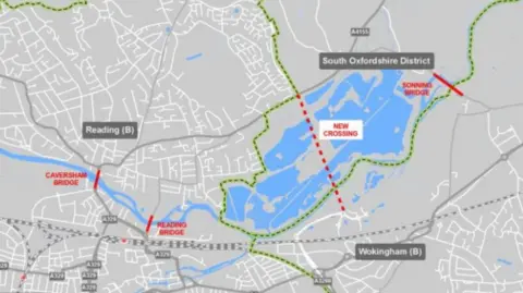 Reading Borough Council Map of the Reading area, with a red line suggesting where the new third bridge would be.