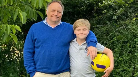 Marco Van Ranst Marco Van Ranst with his son Milo