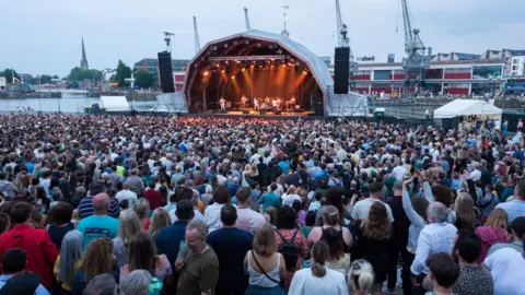 Simon Chapman Crowd at Bristol Sounds concert