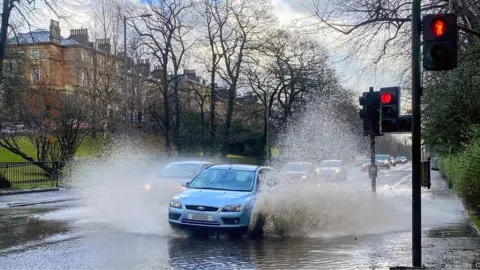 BBC Weather Watchers, Clairewn flood