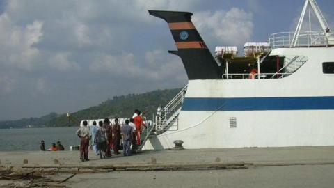 "Vinte anos depois: 'Meu barco estava a metros da costa quando o tsunami de 2004 atingiu&#