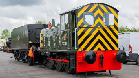 Gloucestershire Warwickshire Railway Drewry 0-6 0DM shunter, British Rail Class 04 No. D2280