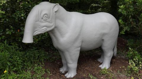 Image showing the clay mammal in place in Crystal Palace Park