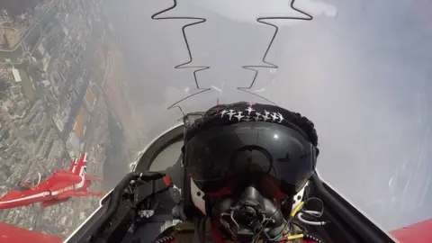 MOD Red Arrows cockpit footage