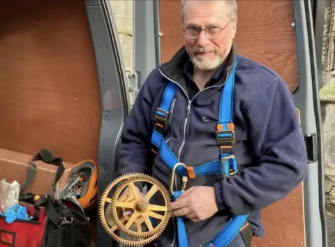 Jill Bennett/BBC Simon Michlmayr