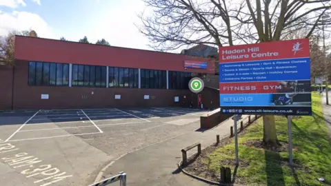 Google Haden Hill Leisure Centre