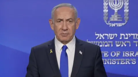 Benjamin Netanyahu giving press conference