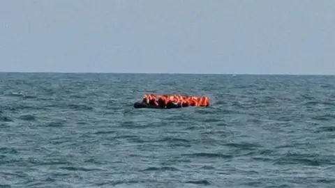 PreMarManche Migrant boat