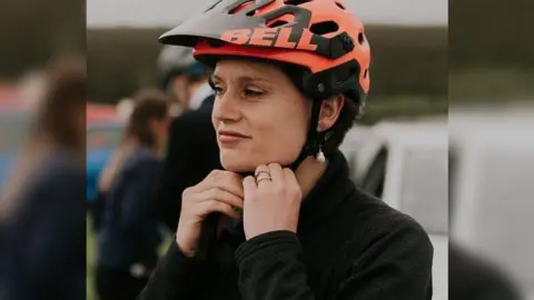 Kate Wilkinson Cross Kate Wilkinson Cross