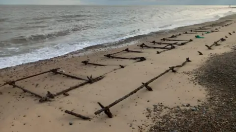 Ian Barthorp/RSPB The purpose of the Z1 scaffolding was to stop German invasion barges at high water or to stall tanks during low tide.