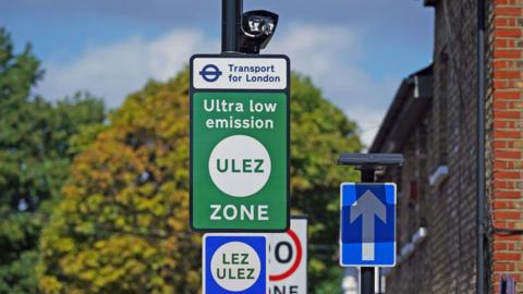 A sign for the Ultra Low Emission Zone in Lewisham