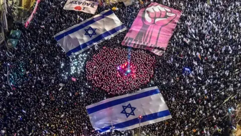 Reuters Protests against Israeli government's judicial overhaul in Tel Aviv, Israel. Photo: 11 March 2023