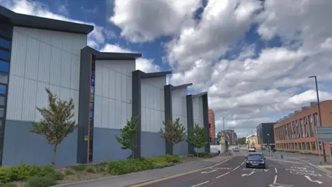 Google Black Bull Street