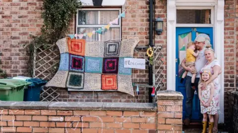 Birgitta Zoutman Photography A family on a doorstep