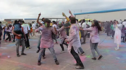 Ashok Karavadra Holi celebrations