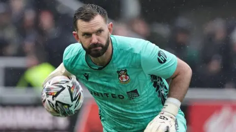 Goalkeeper Mark Howard in action for Wrexham this season