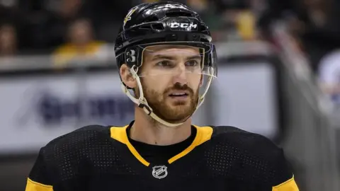 Getty Images Pittsburgh Penguins left wing Adam Johnson (47)